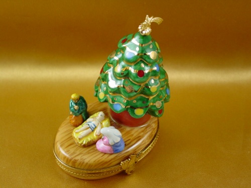 Christmas tree with nativity