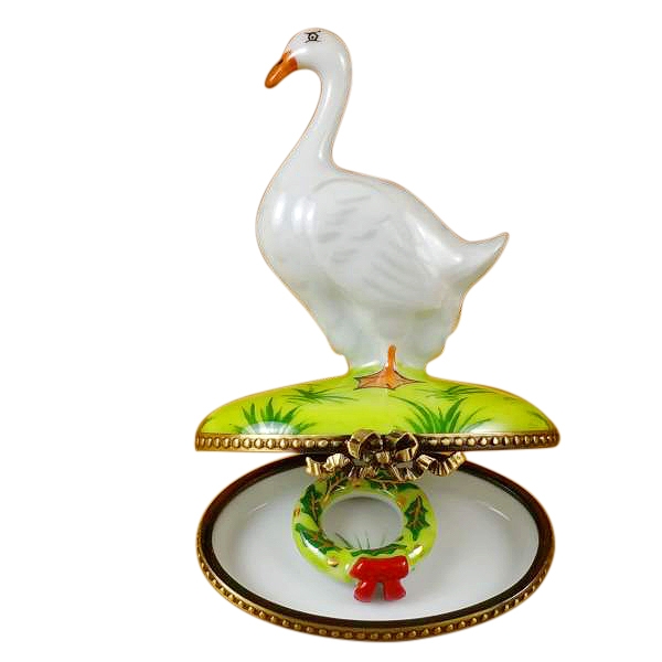 Goose with Christmas wreath
