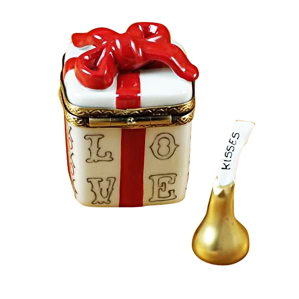 Love Gift Box with XOXO and Removable Kiss