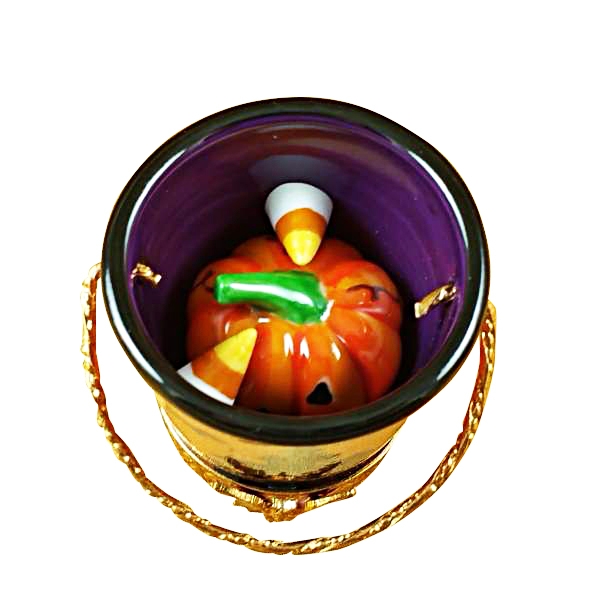 Halloween pail w/pumpkin