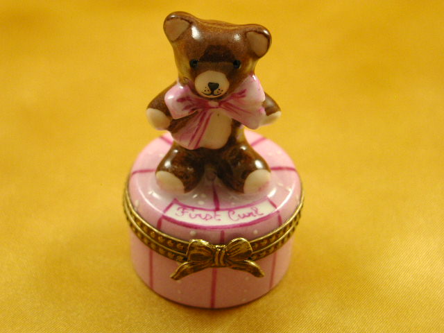 Teddy w/bow 1st curl pink Teddy w/bow 1st curl pink
