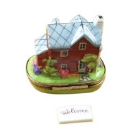 HOUSE/COTTAGE WITH WELCOME PLAQUE
