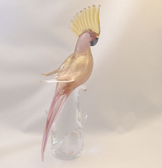 Murano parrot Golden Ruby Closed Wings