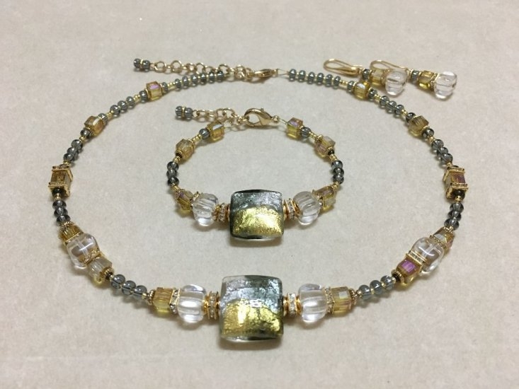 Modern Murano Necklace Silver/Gold
