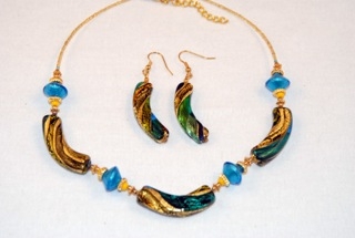 Aqua murano glass three arches necklace and earrings