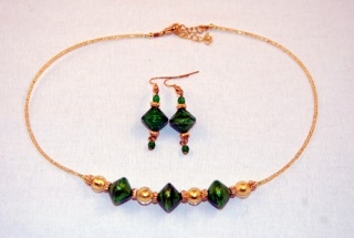 Emerald murano glass diamond and globe necklace and earrings