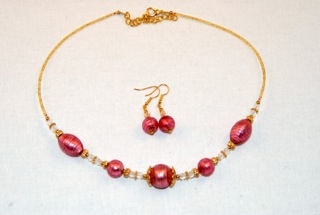 Pink murano glass oval and globes necklace and earrings