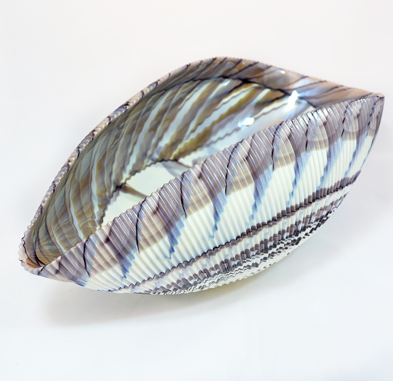 Large Shell Murano glass mother of pearl folded bowl