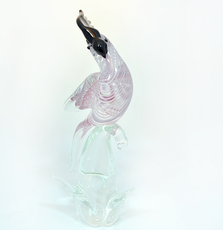 Murano glass crystal cockatoo with black beak and head crest