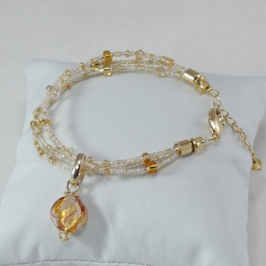 Bracelet with Amber/White beads