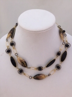 Murano Glass Black/gold Necklace Short