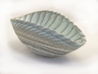 Medium Shell Murano glass Ivory and Black Bowl