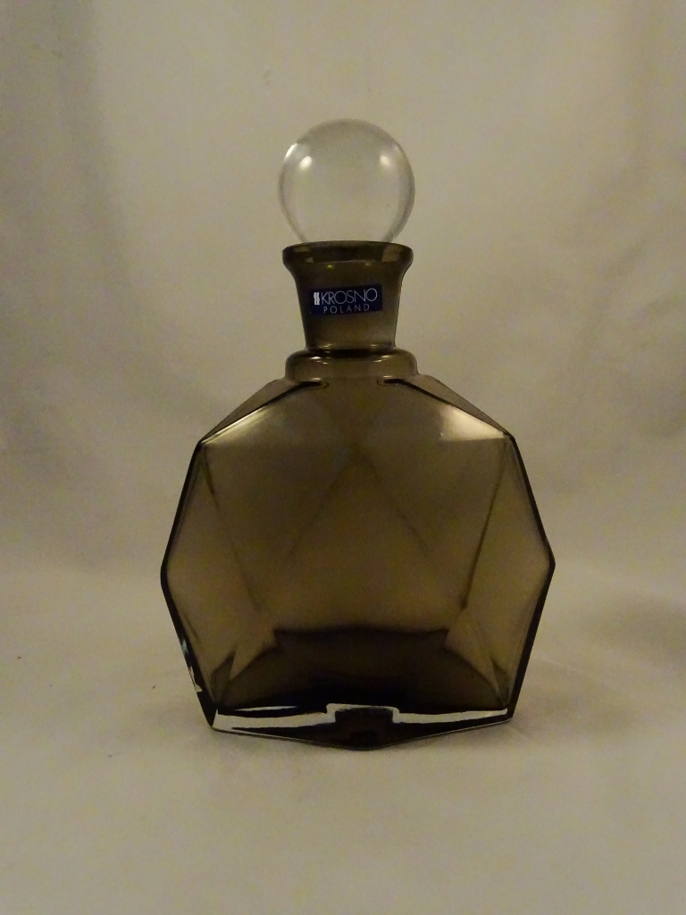 Bronze Glass Wine Bottle With Clear Round Lid