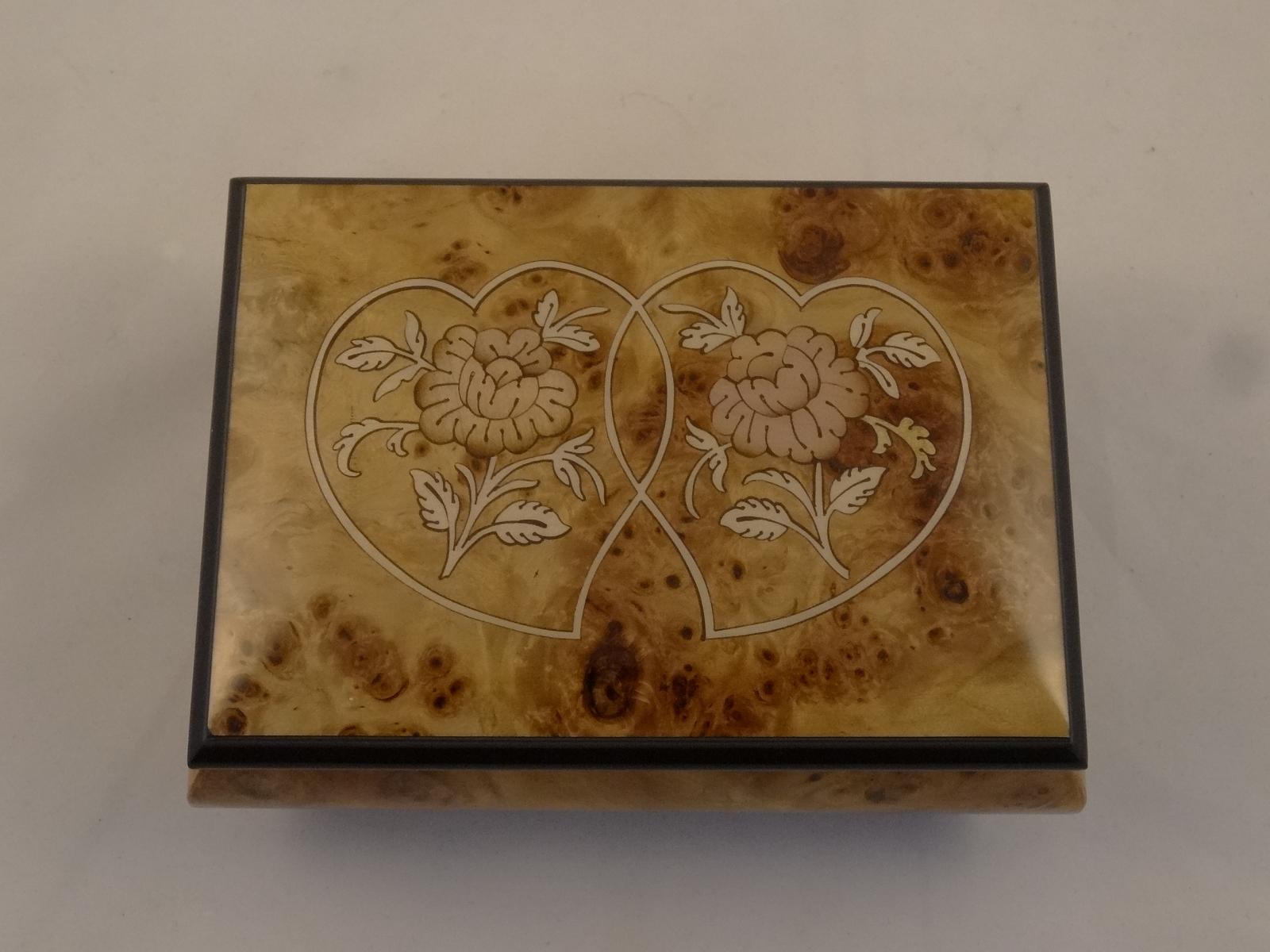 Birds Eye Maple High Gloss Music Box with Two Hearts and Two Flowers Inlay