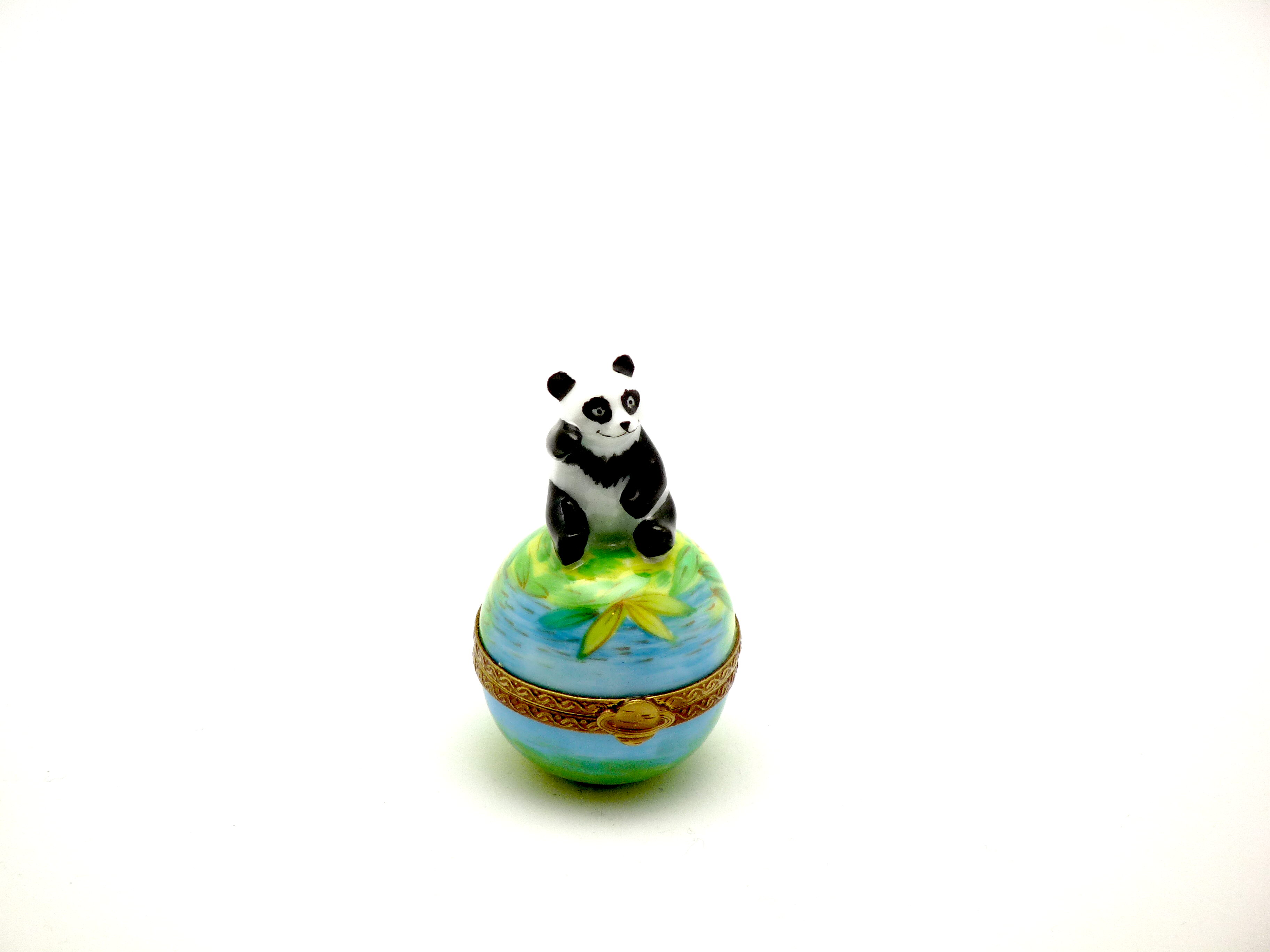 Mini panda on rd ball