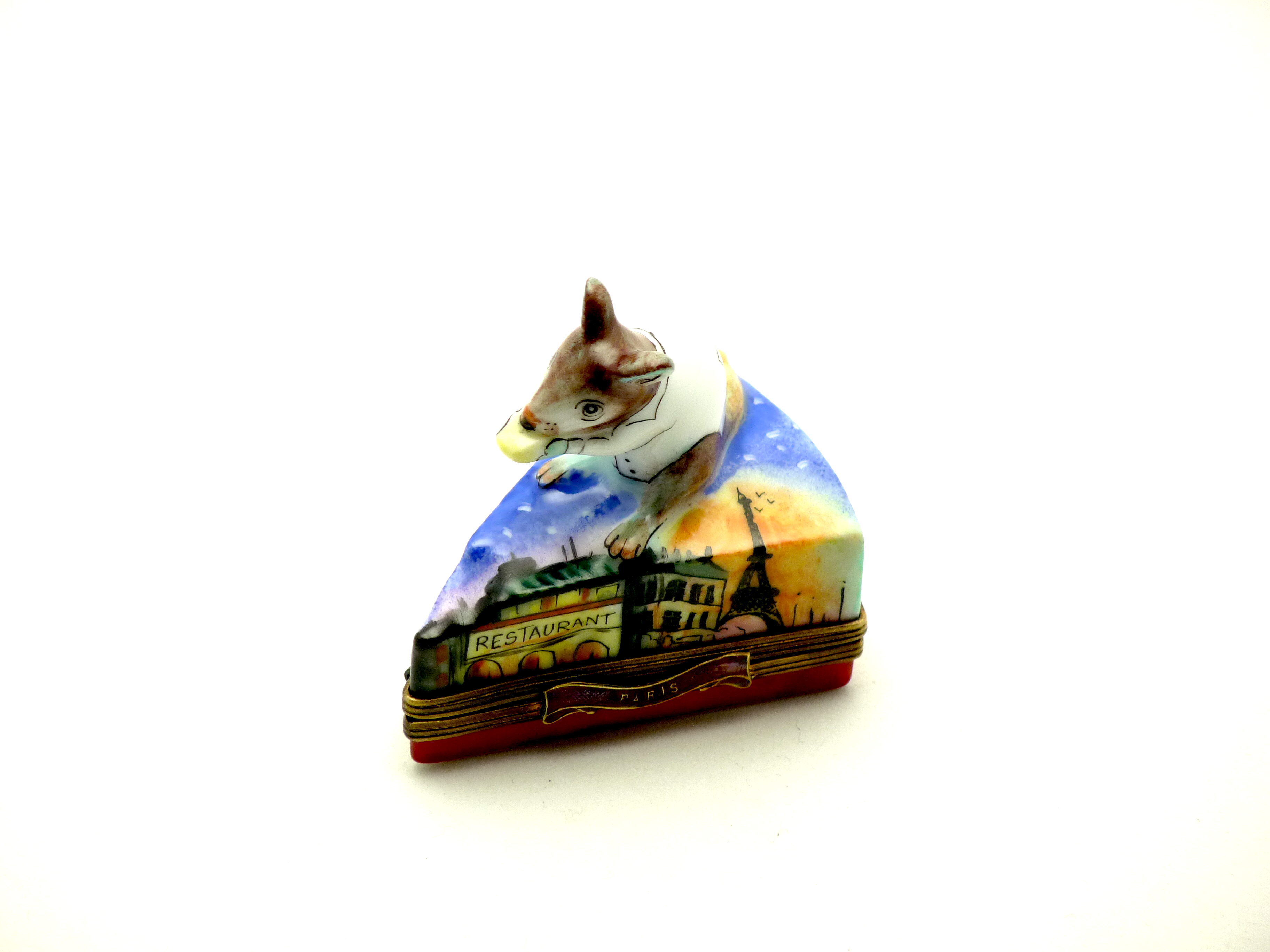 Mouse cheese with Paris décor