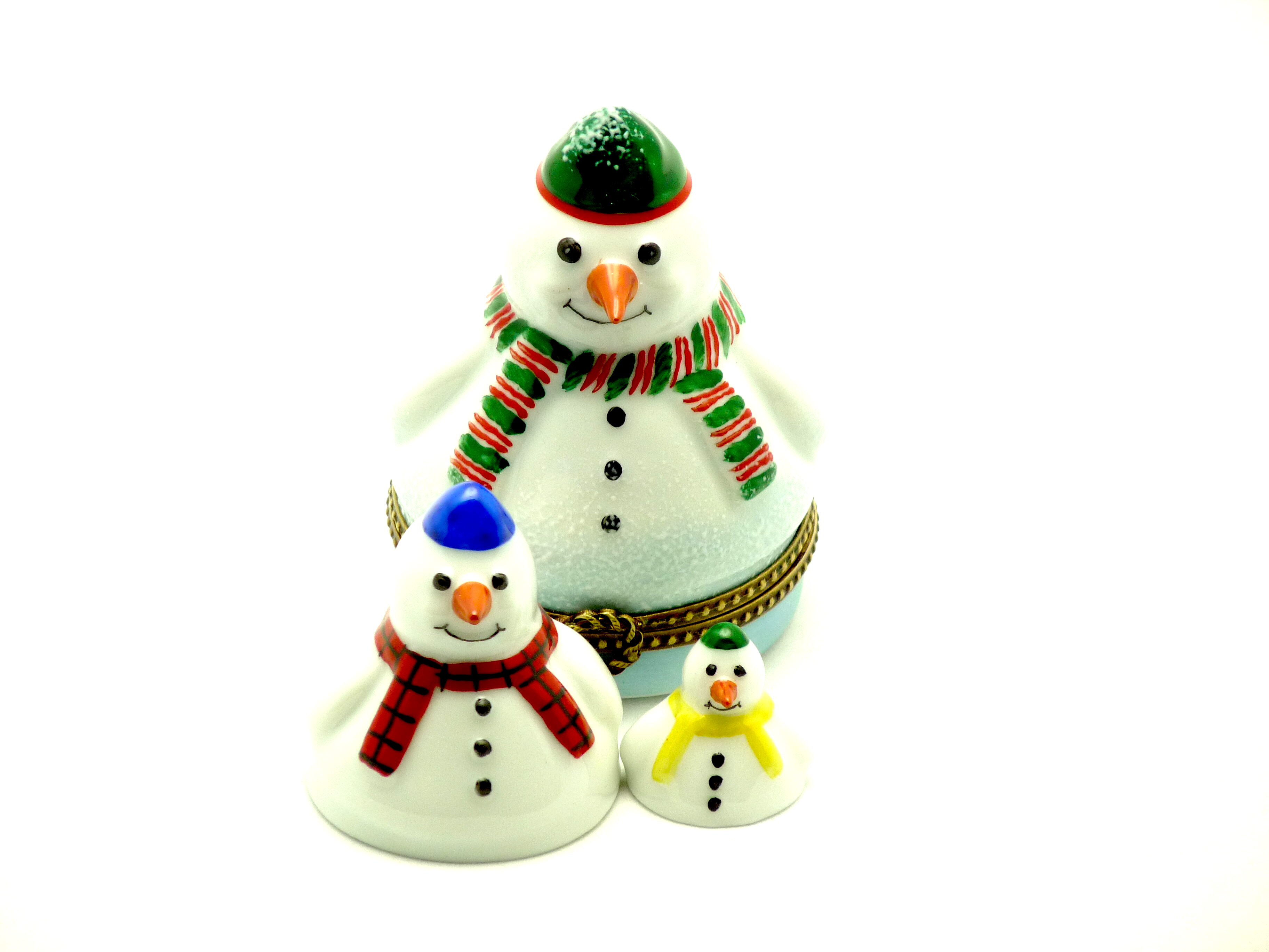 Stacking snowman