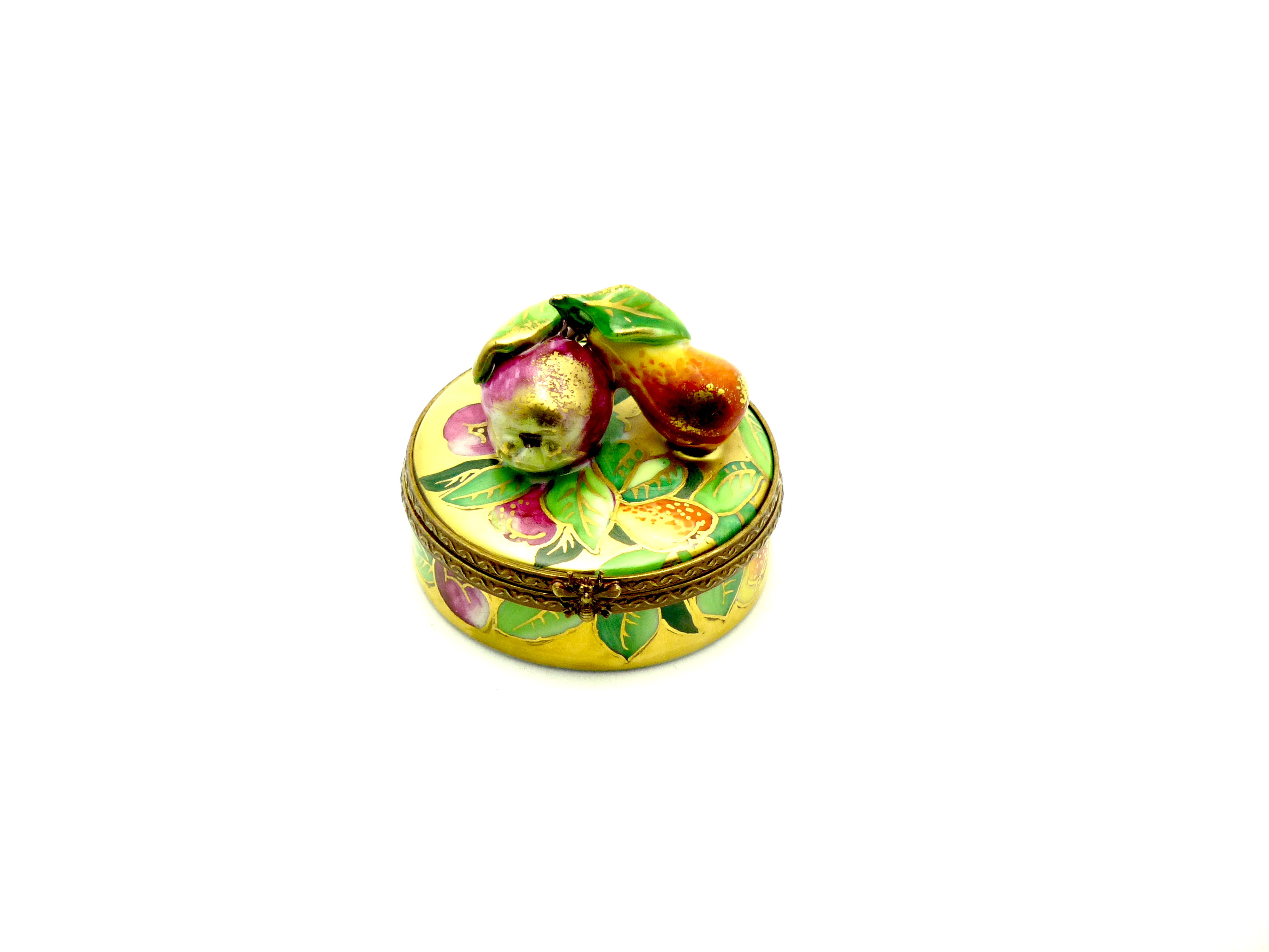 Apple & pear on rd base gold 3D