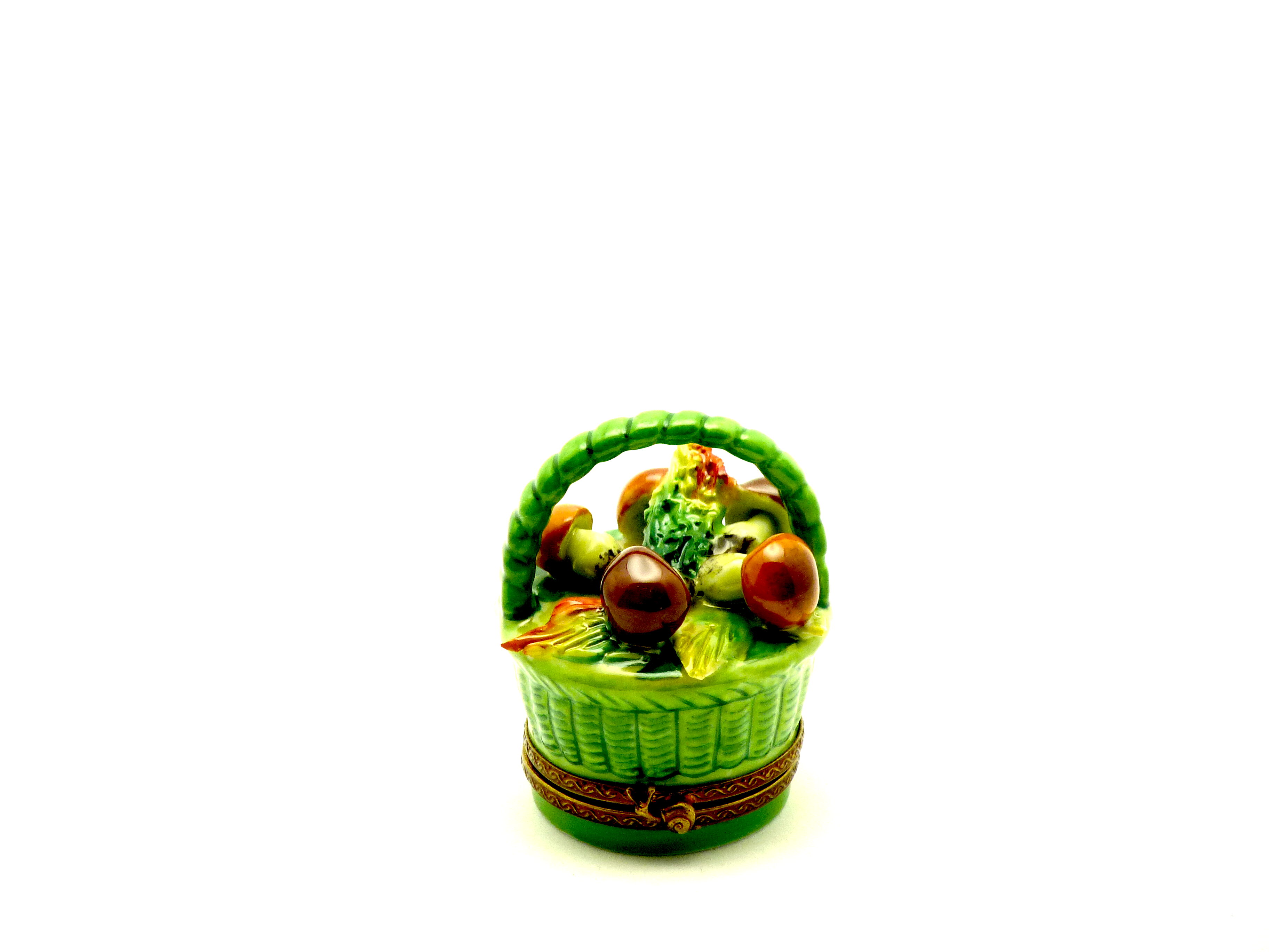 Basket with mushrooms large -3D