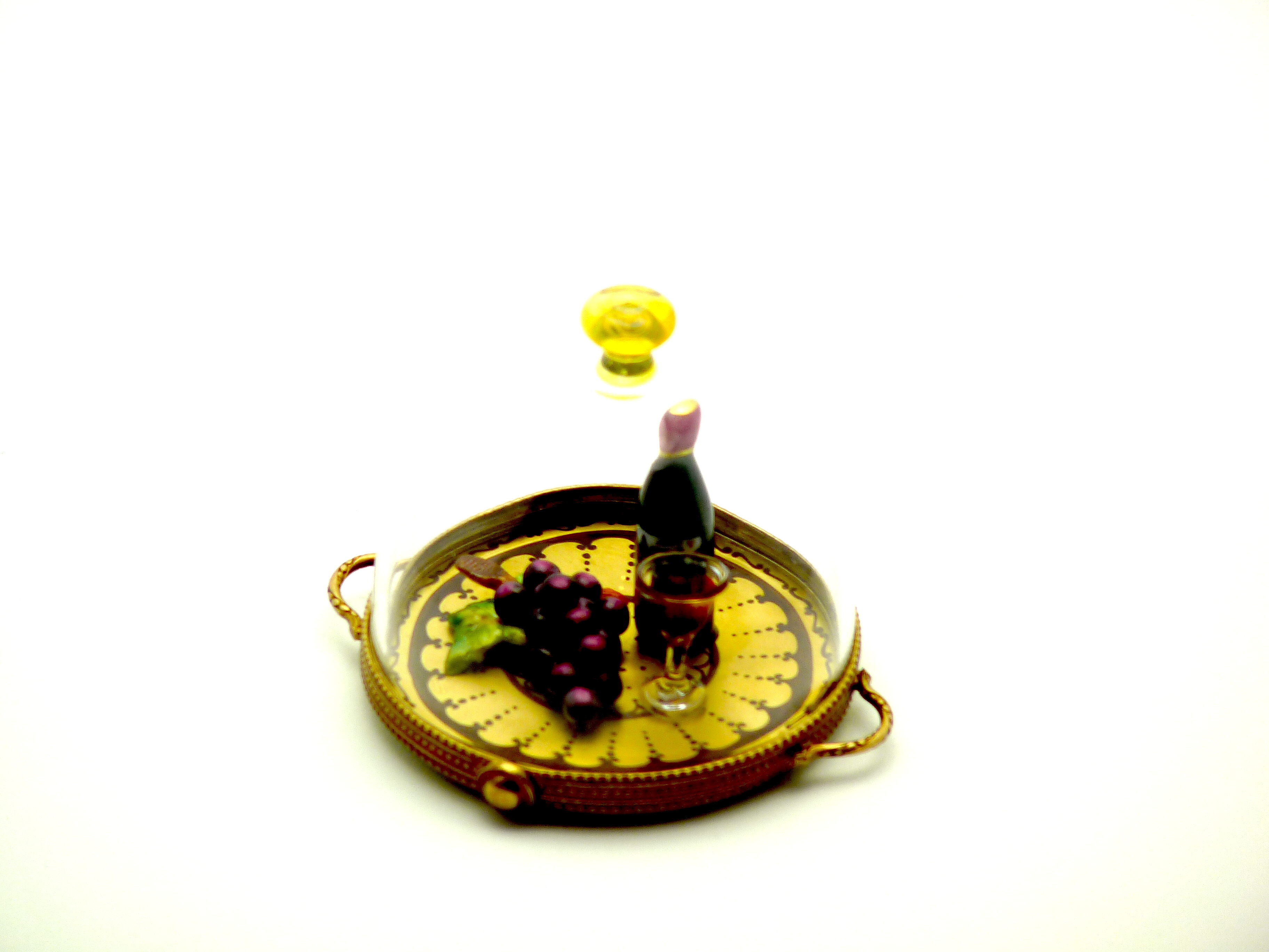 Dome-Grapes/wine bottle/wine glasse.