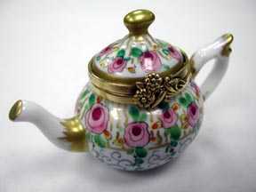 Teapot - Pink roses