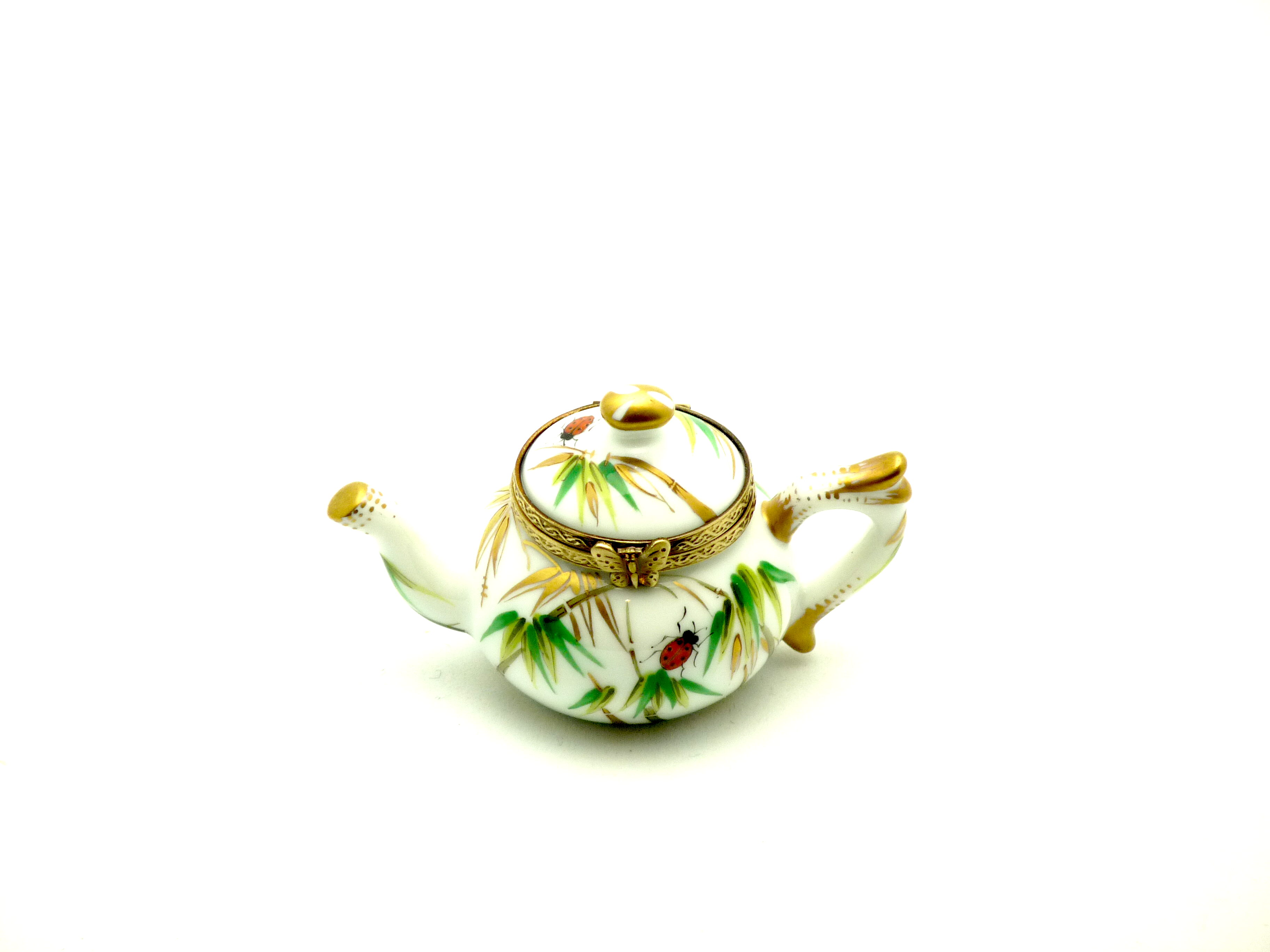 Teapot - bamboo leaves with lady bug