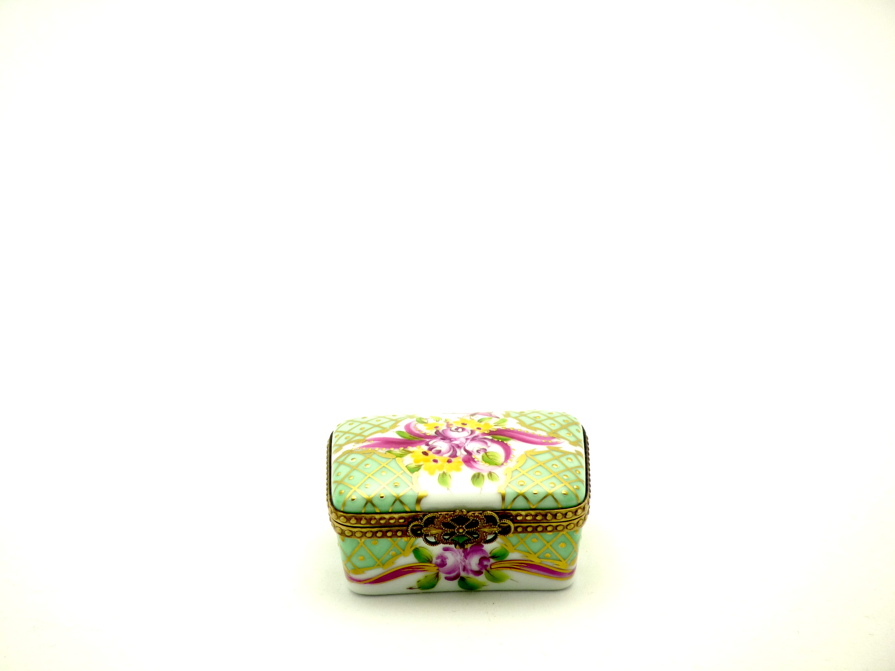 Rectangle stamp box