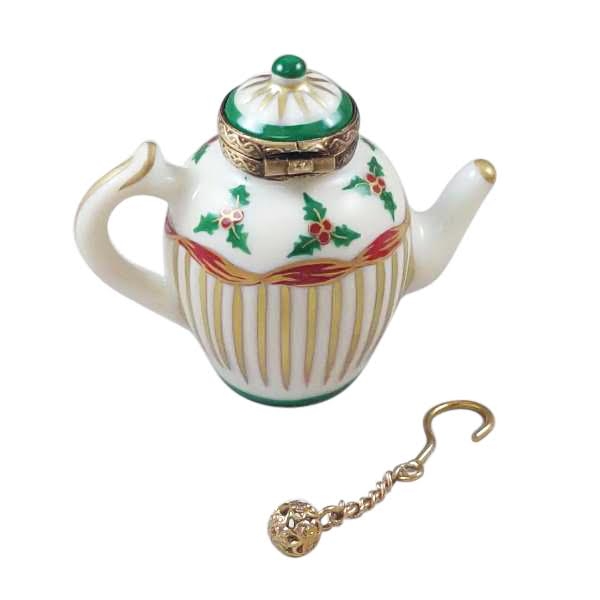 Christmas teapot with metal teaball