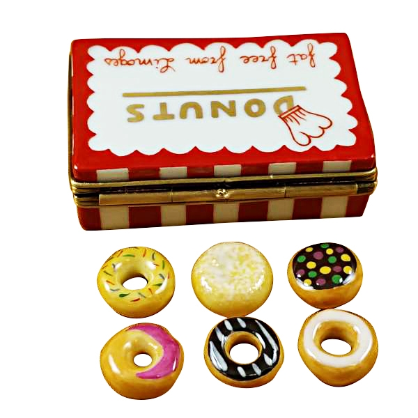 Donut box w/six donuts