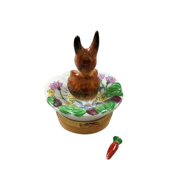 BROWN BUNNY ON LEAF W/ REMOVABLE CARROT