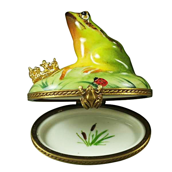 FROG WITH CROWN
