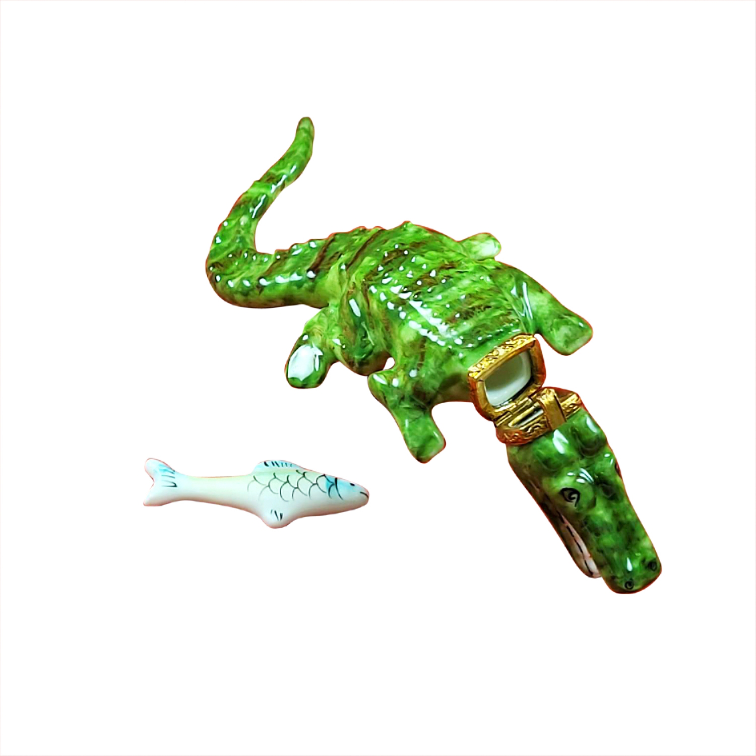 GREEN CROCODILE WITH A REMOVABLE FISH