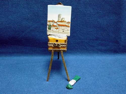ARTIST PAINTING & EASEL