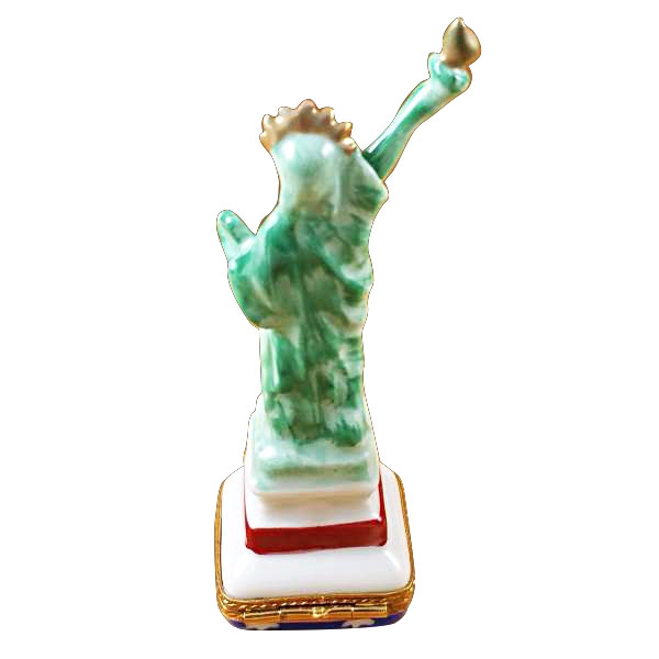 GREEN STATUE OF LIBERTY