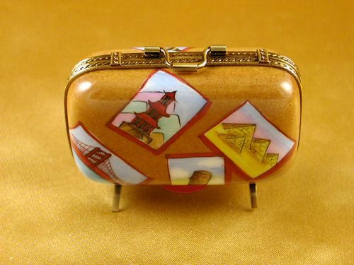 SUITCASE WITH LARGE TAGS