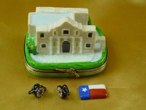 THE ALAMO W/CANNONS AND TEXAS FLAG