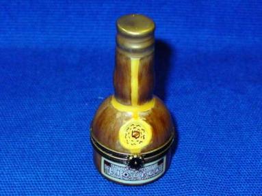 LIQUOR BOTTLE