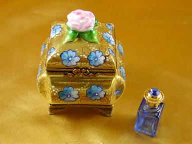 Perfume chest blue/gold floral