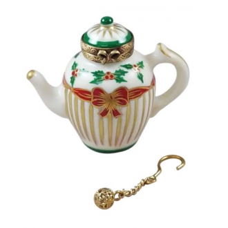 Christmas teapot with metal teaball