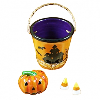 Halloween pail w/pumpkin