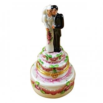 TALL BRIDE & GROOM ON CAKE