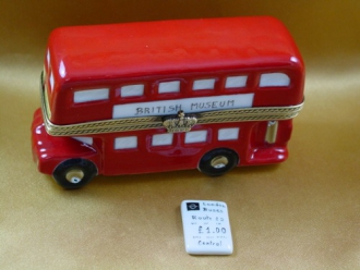 LONDON DOUBLE DECKER BUS W/REMOVABLE TICKET