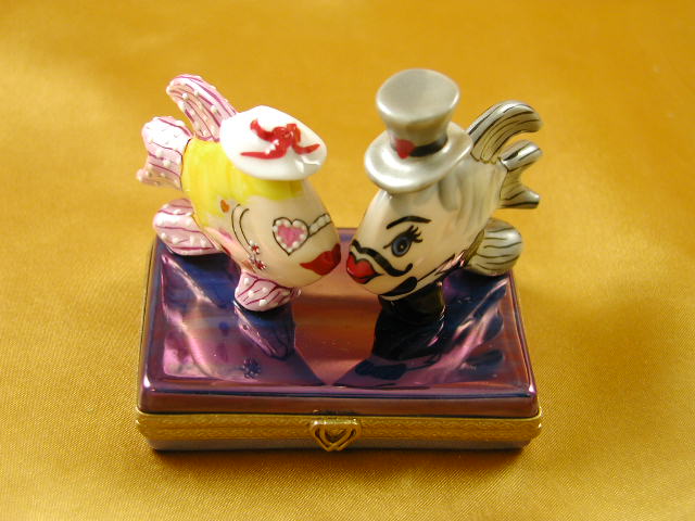 Romantic fish couple