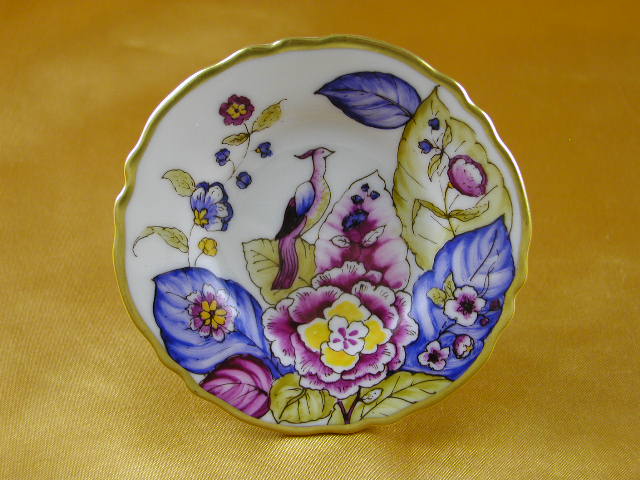 Tobacco leaves plate