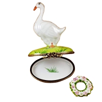 Goose with spring wreath