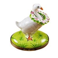 Goose with spring wreath