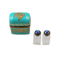 TURQUOISE WITH BOTTLES