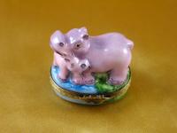 Hippo w/baby