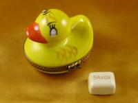 Rubber duck w/yellow soap