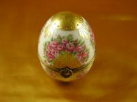 Egg pink roses gold